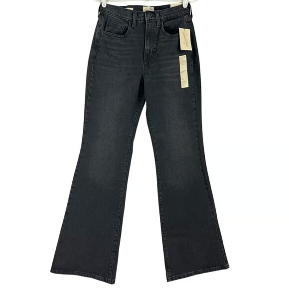 NWT Universal Thread Women's Stretch High Rise Flare Black Denim Jeans Size 6R - Picture 1 of 4
